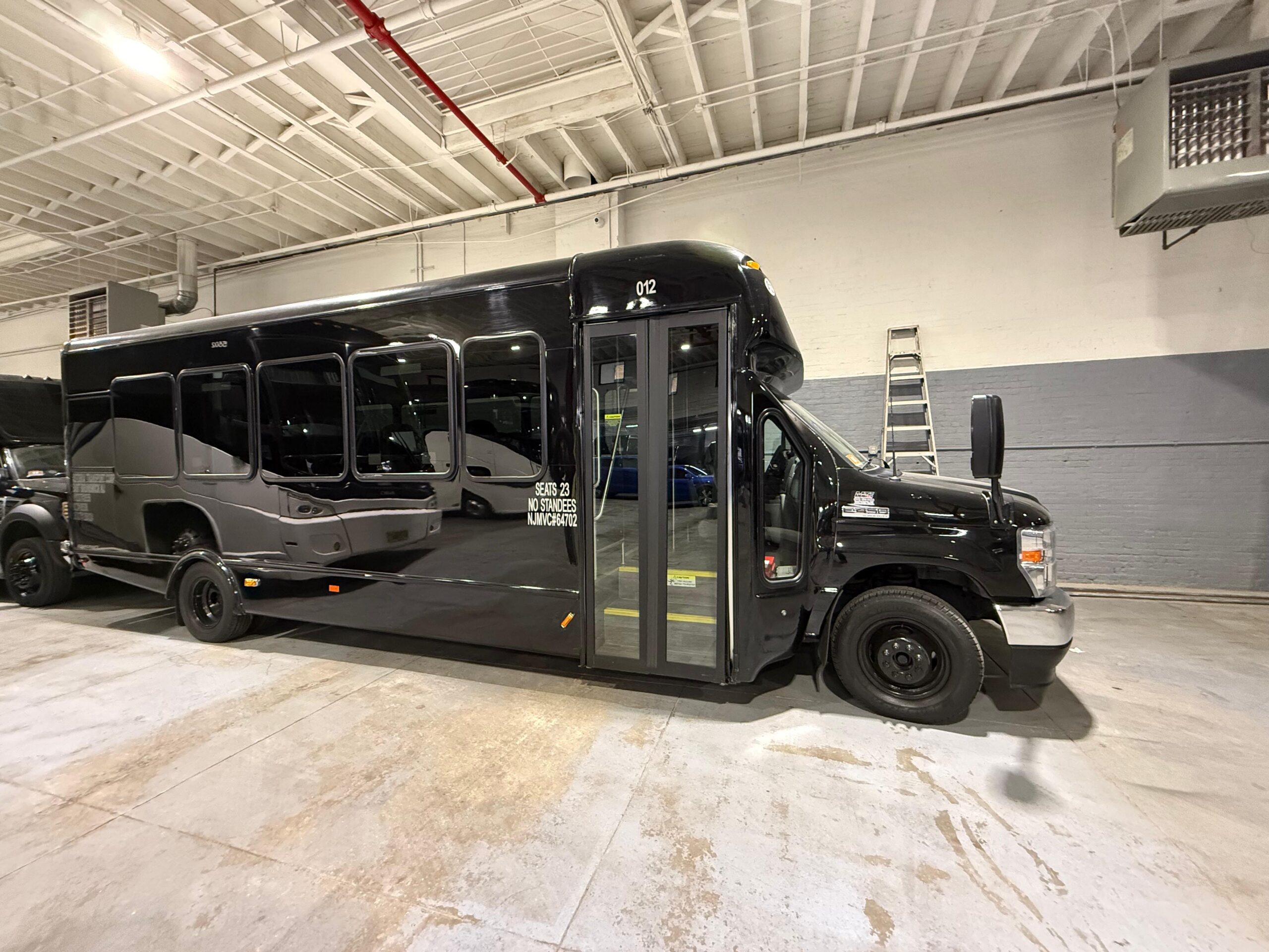 mini-bus-hire-nyc